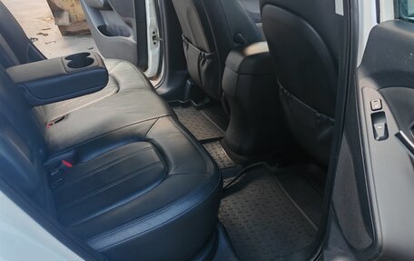 Hyundai ix35 I рестайлинг, 2011 год, 980 000 рублей, 17 фотография