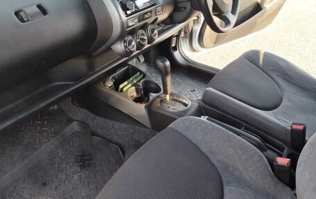 Honda Fit III, 2002 год, 365 000 рублей, 11 фотография