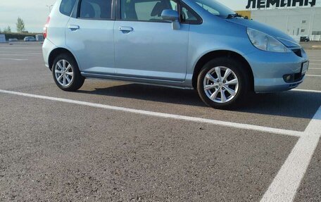 Honda Fit III, 2002 год, 365 000 рублей, 3 фотография