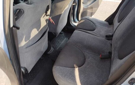Honda Fit III, 2002 год, 365 000 рублей, 10 фотография