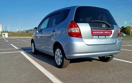 Honda Fit III, 2002 год, 365 000 рублей, 6 фотография