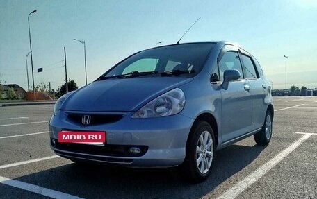 Honda Fit III, 2002 год, 365 000 рублей, 2 фотография