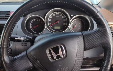 Honda Fit III, 2002 год, 365 000 рублей, 13 фотография