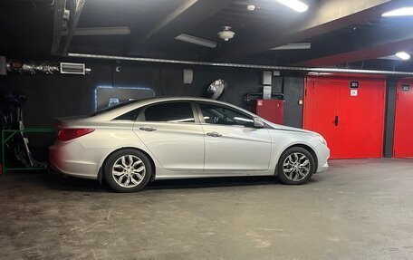 Hyundai Sonata VI, 2012 год, 769 000 рублей, 1 фотография