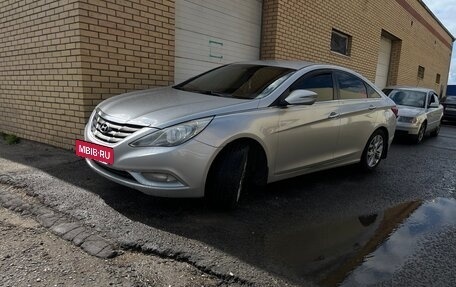 Hyundai Sonata VI, 2012 год, 769 000 рублей, 4 фотография