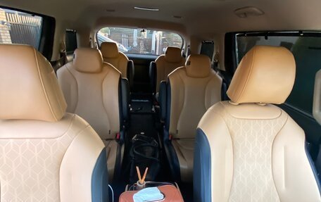 KIA Carnival, 2022 год, 3 890 000 рублей, 7 фотография