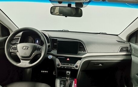 Hyundai Elantra VI рестайлинг, 2016 год, 1 179 000 рублей, 14 фотография