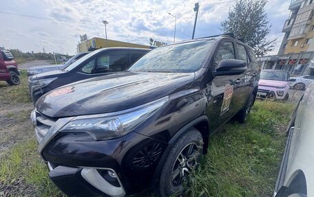 Toyota Fortuner II, 2017 год, 3 300 000 рублей, 3 фотография