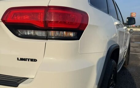 Jeep Grand Cherokee, 2017 год, 4 000 000 рублей, 8 фотография