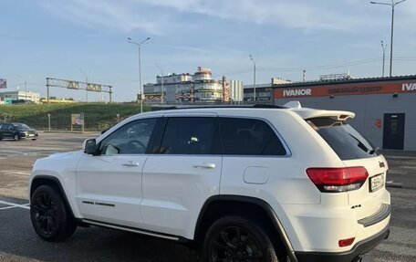 Jeep Grand Cherokee, 2017 год, 4 000 000 рублей, 3 фотография