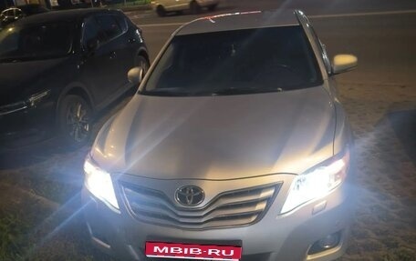 Toyota Camry, 2010 год, 1 070 000 рублей, 1 фотография
