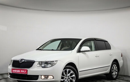 Skoda Superb III рестайлинг, 2012 год, 899 000 рублей, 1 фотография