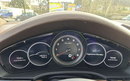 Porsche Cayenne III, 2020 год, 17 400 000 рублей, 14 фотография