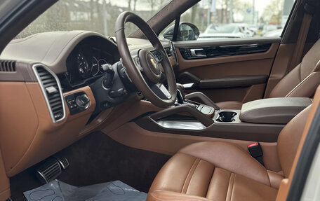 Porsche Cayenne III, 2020 год, 17 400 000 рублей, 5 фотография
