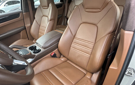 Porsche Cayenne III, 2020 год, 17 400 000 рублей, 6 фотография