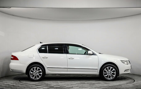 Skoda Superb III рестайлинг, 2012 год, 899 000 рублей, 4 фотография