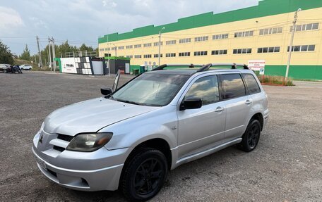 Mitsubishi Outlander III рестайлинг 3, 2003 год, 365 000 рублей, 2 фотография
