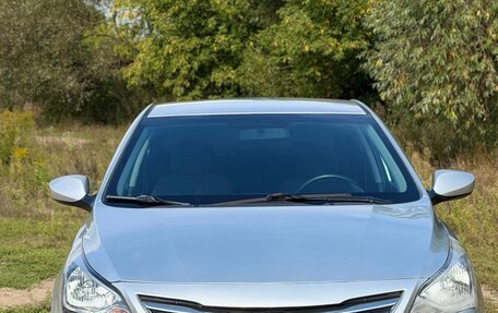 Hyundai Solaris II рестайлинг, 2015 год, 900 000 рублей, 7 фотография