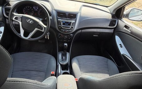 Hyundai Solaris II рестайлинг, 2015 год, 900 000 рублей, 9 фотография