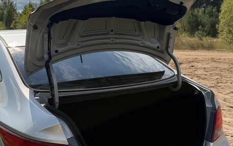 Hyundai Solaris II рестайлинг, 2015 год, 900 000 рублей, 16 фотография