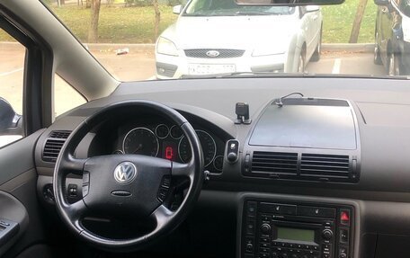 Volkswagen Sharan I рестайлинг, 2006 год, 900 000 рублей, 10 фотография