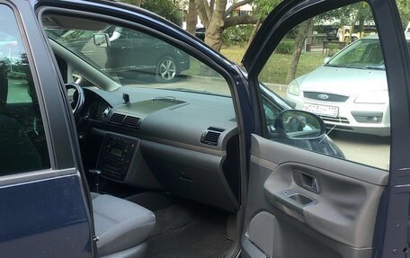 Volkswagen Sharan I рестайлинг, 2006 год, 900 000 рублей, 8 фотография