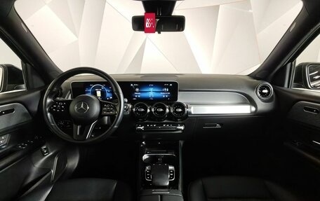 Mercedes-Benz GLB, 2020 год, 2 495 000 рублей, 13 фотография