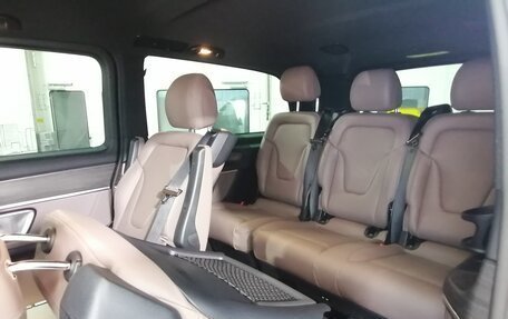 Mercedes-Benz V-Класс, 2025 год, 16 300 000 рублей, 18 фотография