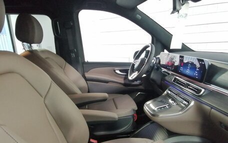 Mercedes-Benz V-Класс, 2025 год, 16 300 000 рублей, 28 фотография