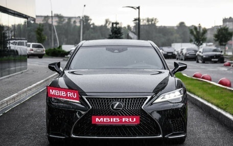 Lexus LS IV, 2021 год, 5 990 000 рублей, 4 фотография