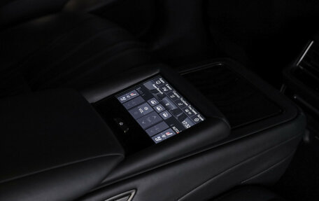 Lexus LS IV, 2021 год, 5 990 000 рублей, 34 фотография