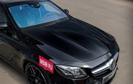 Mercedes-Benz E-Класс AMG, 2018 год, 5 970 000 рублей, 4 фотография