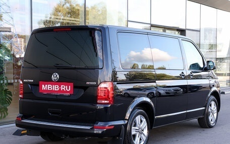 Volkswagen Multivan T6 рестайлинг, 2019 год, 4 998 000 рублей, 5 фотография