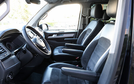 Volkswagen Multivan T6 рестайлинг, 2019 год, 4 998 000 рублей, 19 фотография