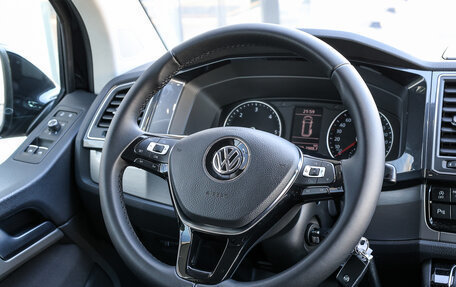 Volkswagen Multivan T6 рестайлинг, 2019 год, 4 998 000 рублей, 20 фотография