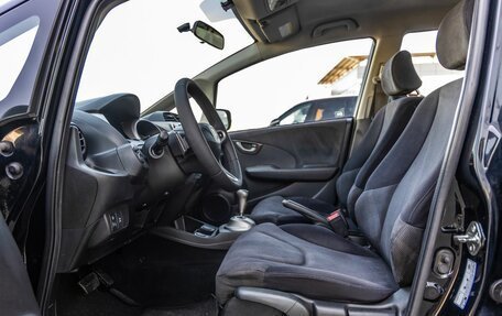Honda Jazz II рестайлинг, 2009 год, 648 000 рублей, 24 фотография