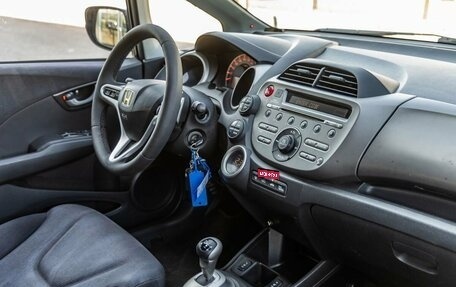 Honda Jazz II рестайлинг, 2009 год, 648 000 рублей, 28 фотография