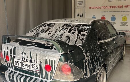 Lexus IS II рестайлинг 2, 2002 год, 720 000 рублей, 9 фотография