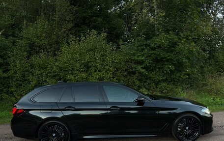 BMW 5 серия, 2021 год, 3 600 000 рублей, 3 фотография
