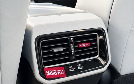 Toyota RAV4, 2026 год, 4 049 000 рублей, 11 фотография