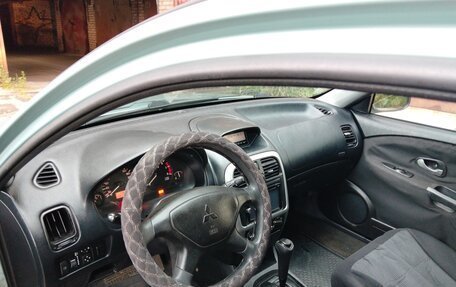 Mitsubishi Carisma I, 2003 год, 220 000 рублей, 8 фотография