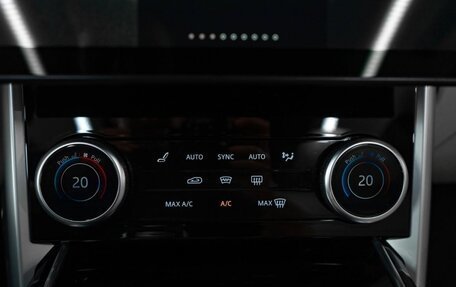 Land Rover Range Rover IV рестайлинг, 2023 год, 18 866 000 рублей, 23 фотография
