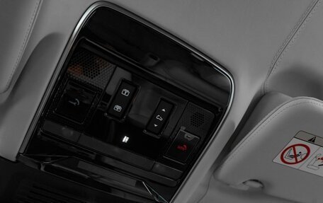 Land Rover Range Rover IV рестайлинг, 2023 год, 18 866 000 рублей, 16 фотография