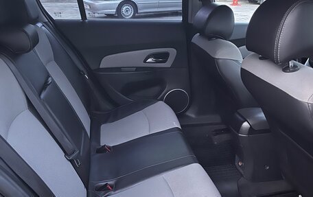 Chevrolet Cruze II, 2014 год, 799 999 рублей, 8 фотография