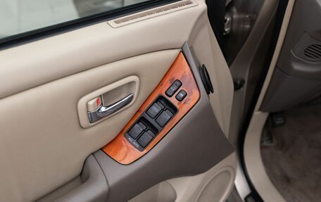 Lexus RX IV рестайлинг, 2001 год, 660 000 рублей, 15 фотография