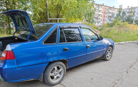 Daewoo Nexia I рестайлинг, 2011 год, 150 000 рублей, 3 фотография