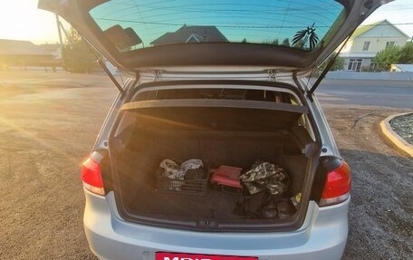 Volkswagen Golf VI, 2010 год, 640 000 рублей, 4 фотография