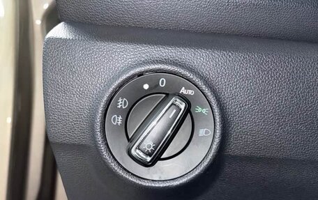 Volkswagen T-Roc I, 2022 год, 1 575 000 рублей, 11 фотография