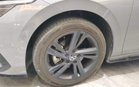 Volkswagen Golf VIII, 2024 год, 2 600 000 рублей, 10 фотография