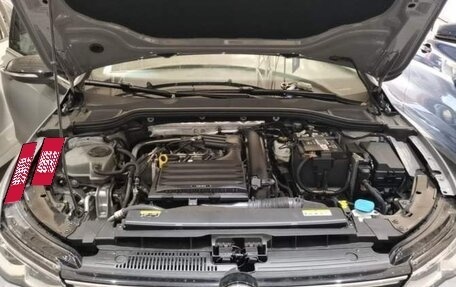 Volkswagen Golf VIII, 2024 год, 2 600 000 рублей, 22 фотография
